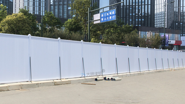 pvc圍擋-PVC施工圍擋-深圳市政道路整改工程圍擋案例